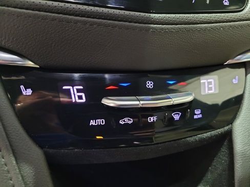 Used 2018 Cadillac XT5 FWD image 43