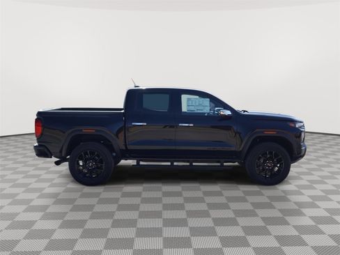 New 2026 GMC Canyon Denali w/ LPO, Denali Black Edition image 2