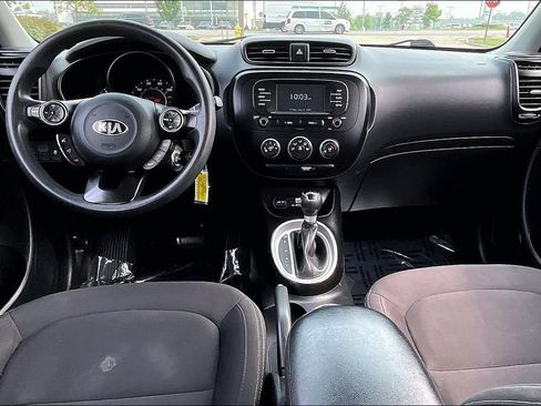 Used 2019 Kia Soul FWD image 21