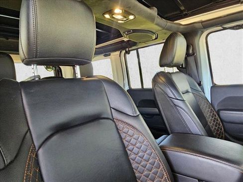 Used 2021 Jeep Wrangler Unlimited Sahara AWD/4WD image 19