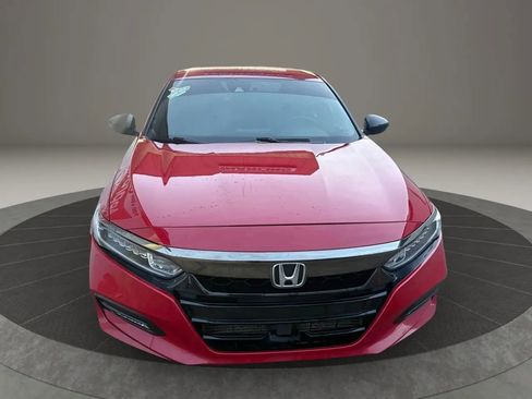 Used 2018 Honda Accord Sport image 3