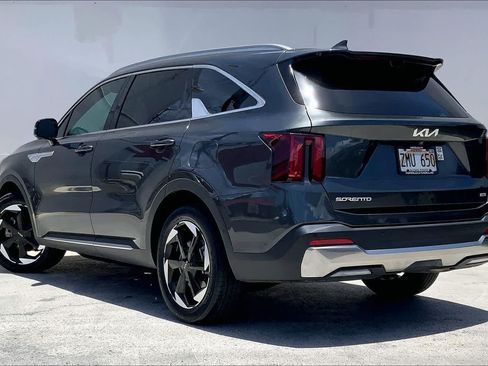 Used 2025 Kia Sorento SX Prestige AWD/4WD image 4