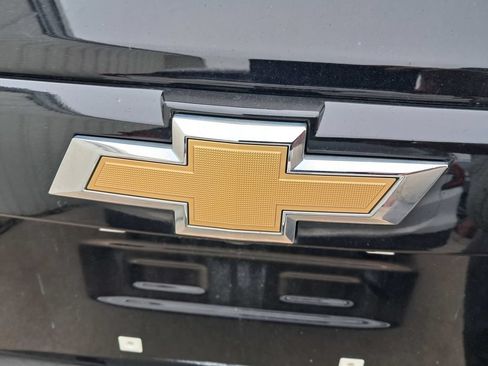 Used 2019 Chevrolet Trax LT w/ LT Convenience Package FWD image 10