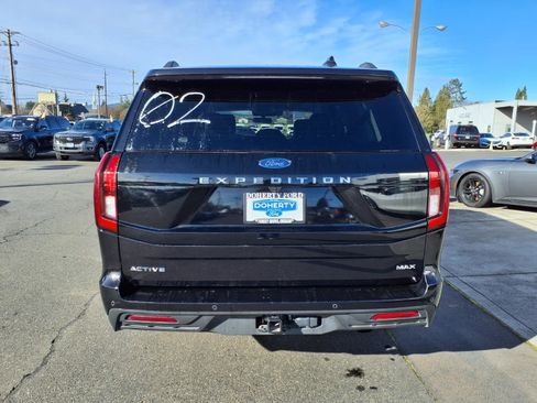 Certified 2025 Ford Expedition Max Active image 7