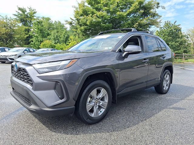 Certified 2022 Toyota RAV4 XLE w/ Convenience Package AWD/4WD image 3