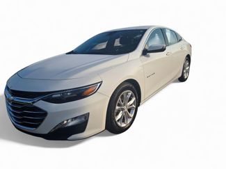 Used 2024 Chevrolet Malibu LT image 1