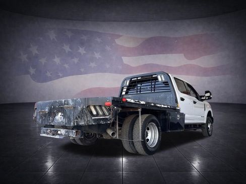 Used 2021 Ford F350 XLT AWD/4WD image 2