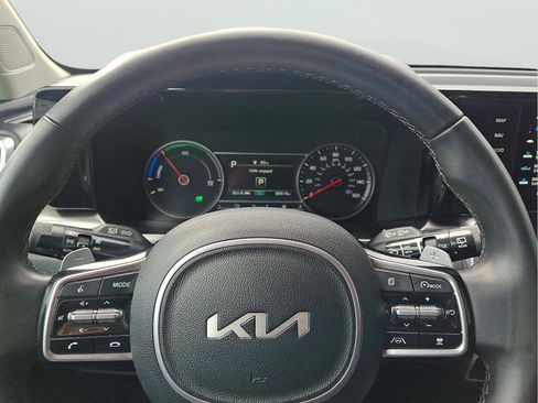 Used 2023 Kia Sorento EX image 11
