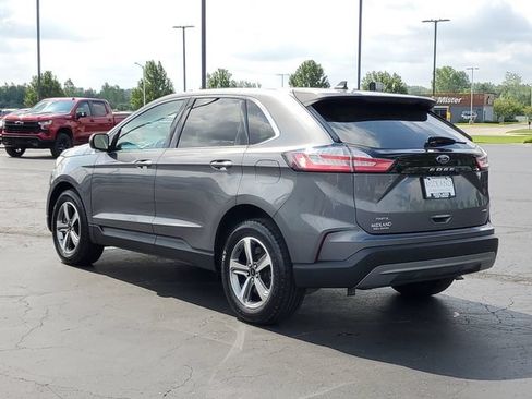 Certified 2024 Ford Edge SEL w/ Convenience Package AWD/4WD image 4