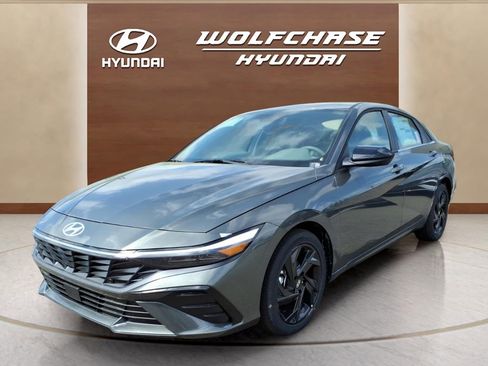 New 2026 Hyundai Elantra SEL Sport Premium FWD image 1