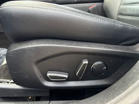 Used 2018 Ford Fusion SE image 38