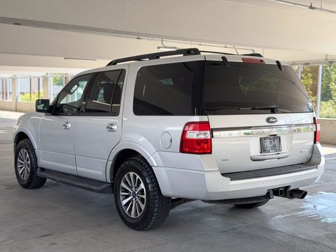 Used 2017 Ford Expedition XLT AWD/4WD image 7