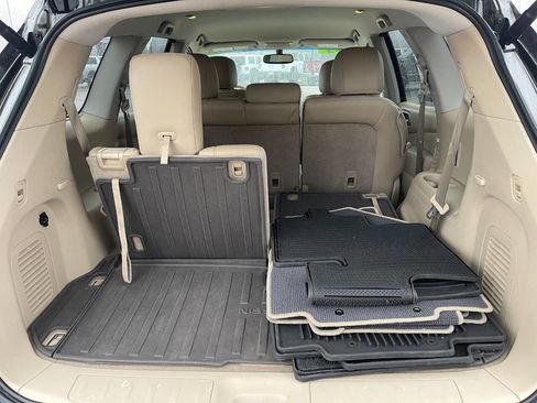 Used 2015 Nissan Pathfinder SL w/ SL Tech Package image 13