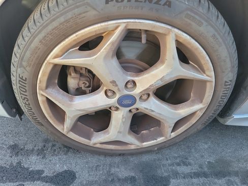 Used 2014 Ford Focus ST w/ Equipment Group 202A FWD image 6