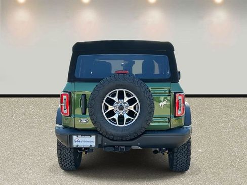 Used 2023 Ford Bronco Badlands image 6