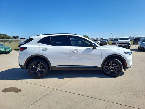 Used 2023 Buick Envision Essence w/ Sport Touring Package image 4