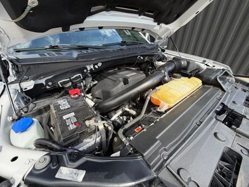 Used 2018 Ford F150 Raptor w/ Equipment Group 801A Mid AWD/4WD image 34