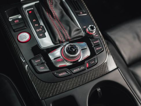 Used 2013 Audi RS 5 Coupe w/ Audi MMI Navigation Plus Pkg image 57