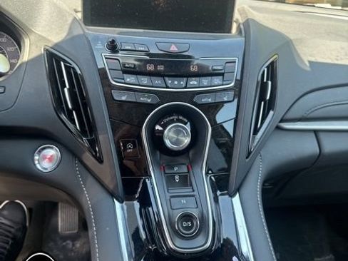 Used 2022 Acura RDX AWD w/ Technology Package image 11
