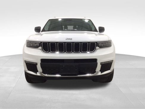 Used 2022 Jeep Grand Cherokee L Limited AWD/4WD image 7