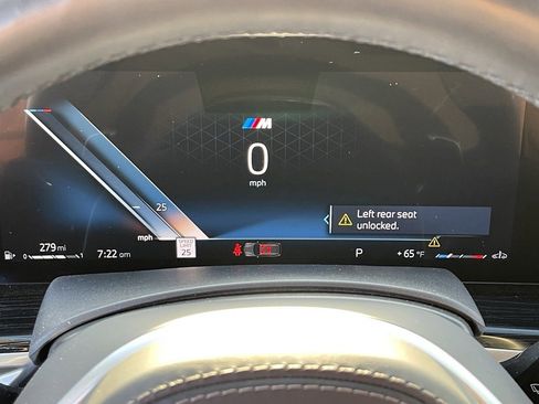 Used 2023 BMW X7 xDrive40i w/ M Sport Package image 12