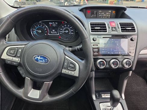 Used 2017 Subaru Forester 2.5i Premium AWD/4WD image 25