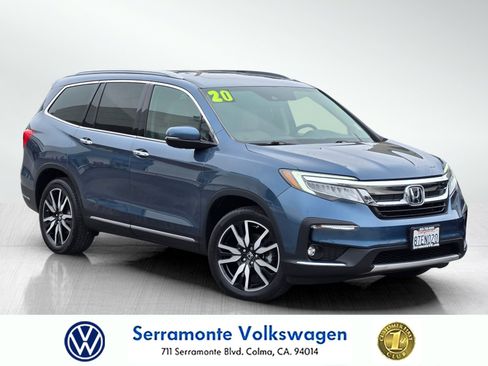 Used 2020 Honda Pilot Touring image 1