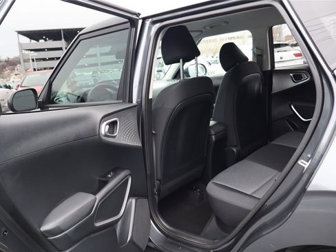 Certified 2023 Kia Soul LX w/ LX Technology Package image 24