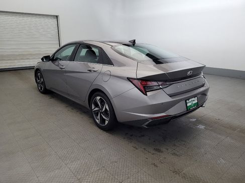 Used 2021 Hyundai Elantra Limited image 5