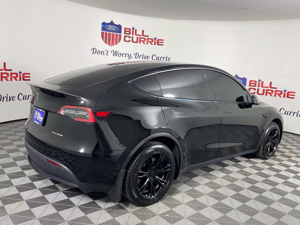 Used 2021 Tesla Model Y Long Range AWD/4WD image 3