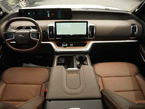 Certified 2025 Ford Expedition King Ranch AWD/4WD image 23