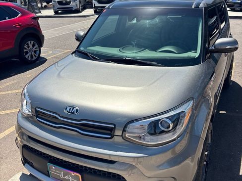 Used 2019 Kia Soul + w/ Primo Package FWD image 1