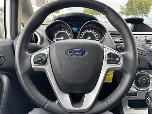 Used 2014 Ford Fiesta SE image 15