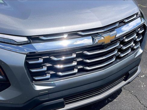 Used 2026 Chevrolet Equinox LT FWD image 28