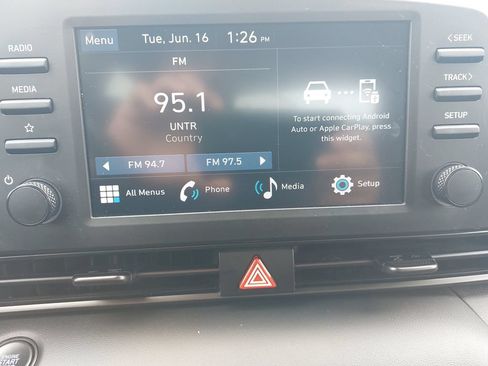 Used 2025 Hyundai Elantra Sport FWD image 19