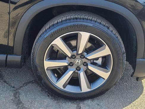 Used 2023 Honda Pilot Elite image 38