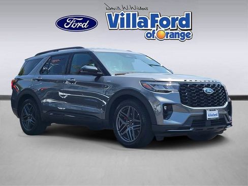 Used 2026 Ford Explorer ST-Line w/ ST-Line Street Pack RWD image 1
