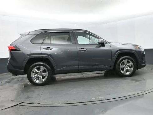Used 2024 Toyota RAV4 XLE FWD image 4