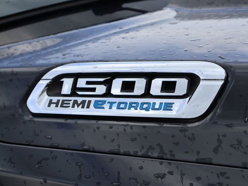 Used 2023 RAM 1500 Big Horn w/ Trailer Tow Group AWD/4WD image 11