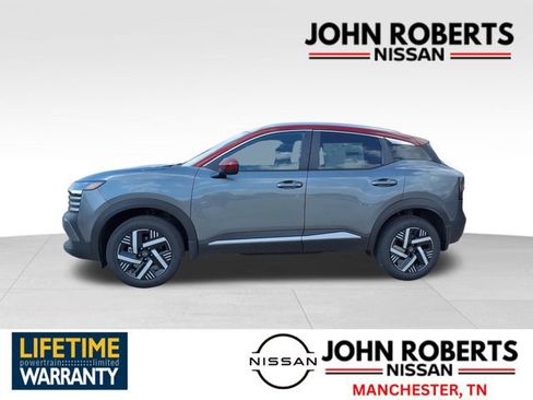 New 2026 Nissan Kicks SV image 2