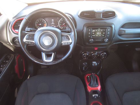 Used 2017 Jeep Renegade Trailhawk w/ Popular Equipment Group image 16