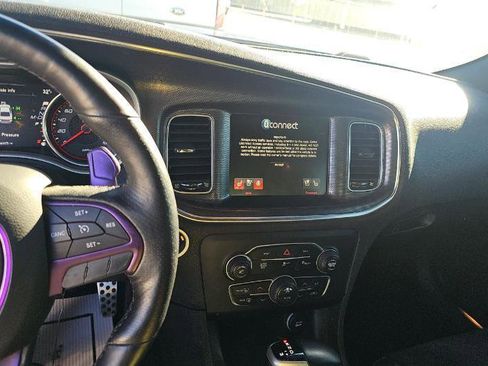 Used 2016 Dodge Charger R/T Scat Pack image 16