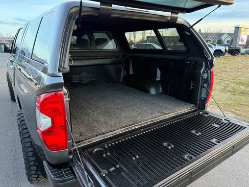Used 2018 Toyota Tundra Limited w/ Limited Premium Package AWD/4WD image 13
