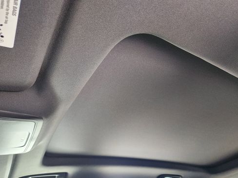 Certified 2025 Chevrolet Equinox LT w/ Convenience Package II image 26