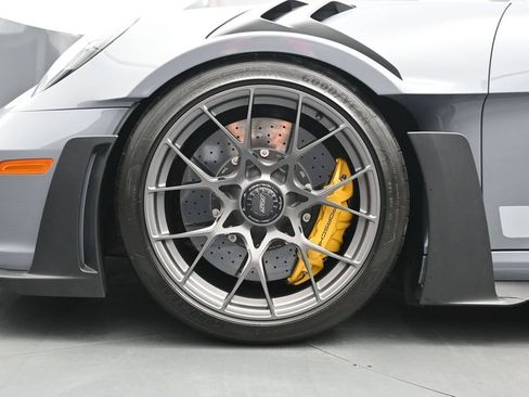 Used 2025 Porsche 911 GT3 RS RWD image 7