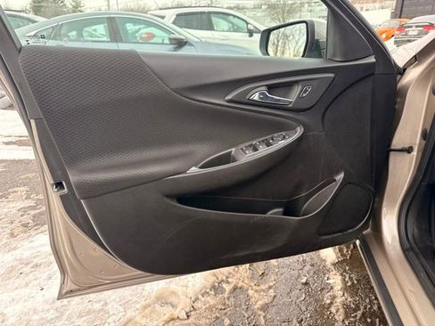 Used 2024 Chevrolet Malibu LT FWD image 20