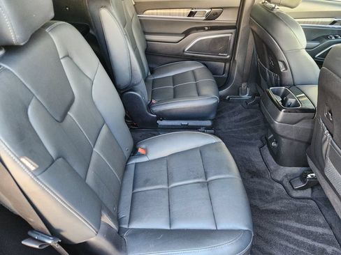 Used 2024 Kia Telluride SX FWD image 31
