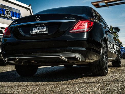 Used 2020 Mercedes-Benz C 300 4MATIC Sedan image 3