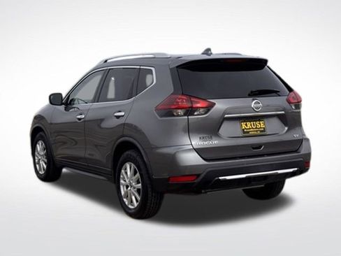 Used 2018 Nissan Rogue SV FWD image 35