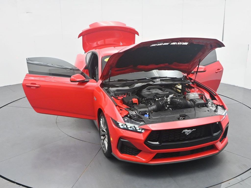 Used 2026 Ford Mustang GT Premium RWD image 33